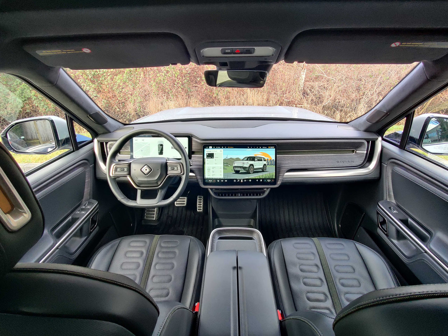 2023 Rivian R1S - 12,638 kilometers - $106,500 CAD