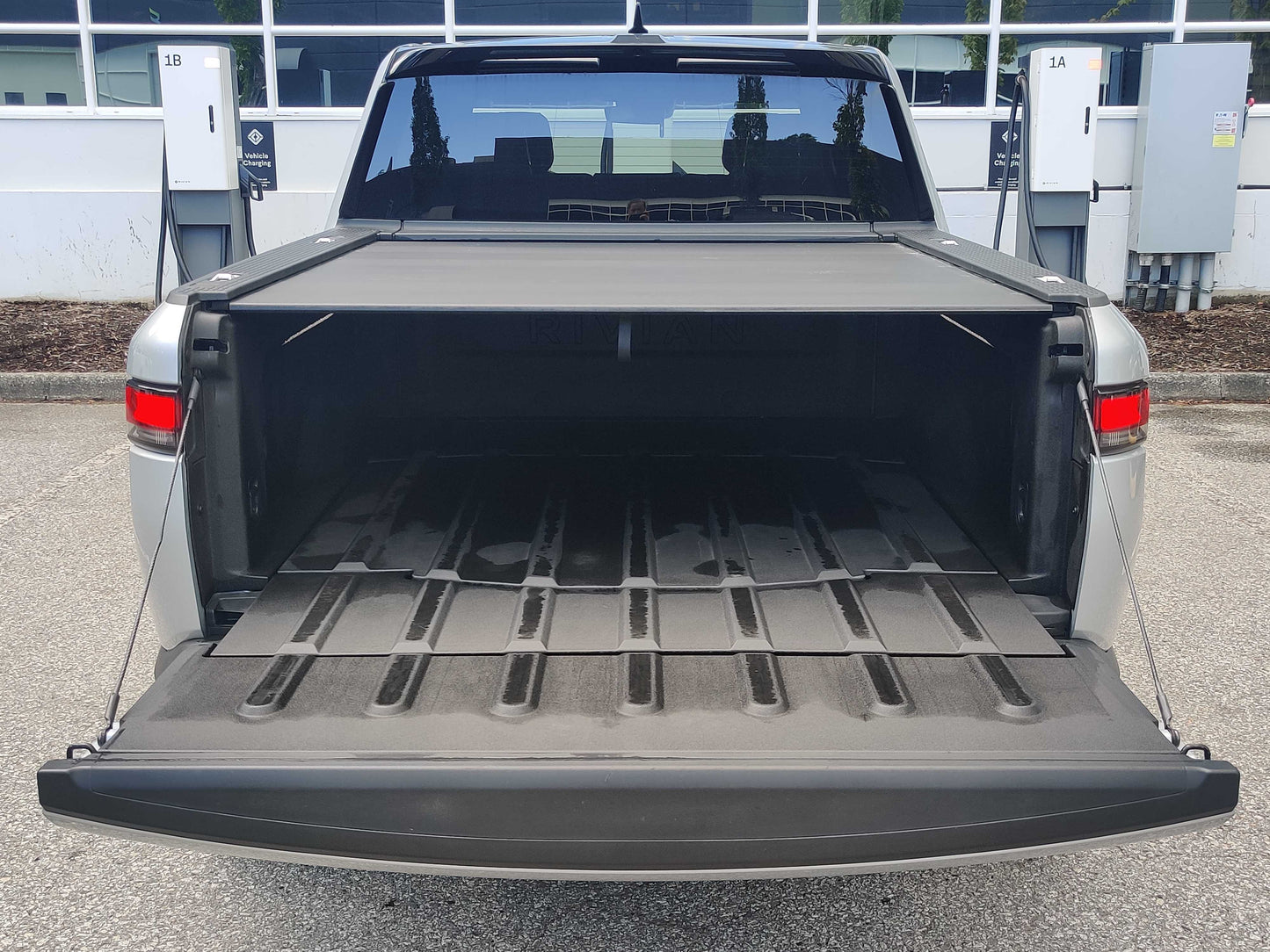 2023 Rivian R1T - 3301 miles - $93,200.00 CAD