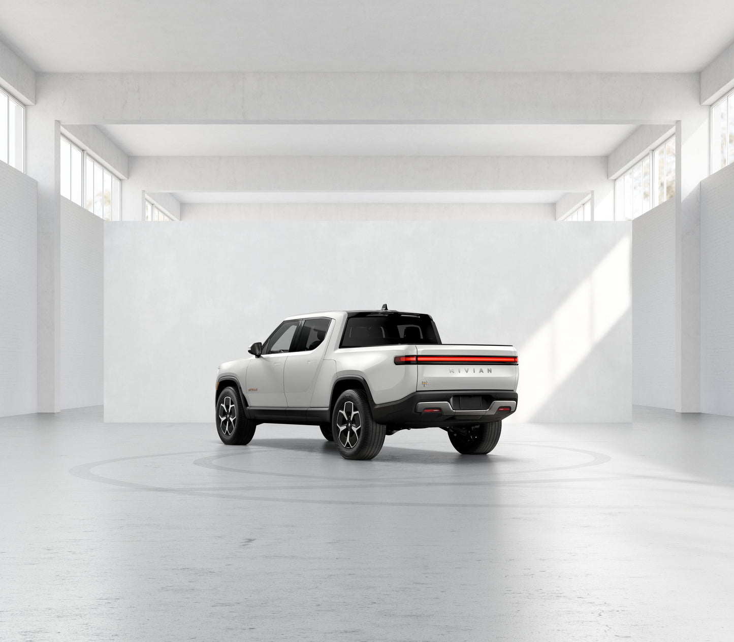 2022 Rivian R1T - 100 miles - $67,800