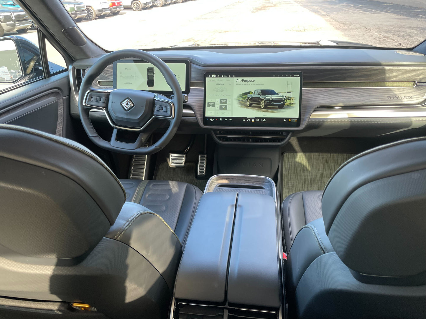 2022 Rivian R1T - 6,874 miles - $66,200