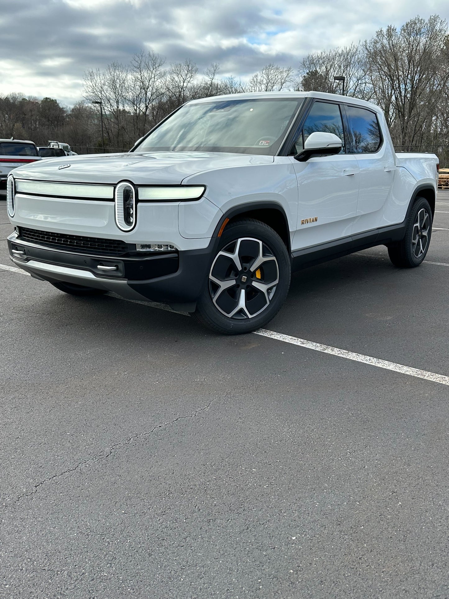 2022 Rivian R1T - 100 miles - $67,800