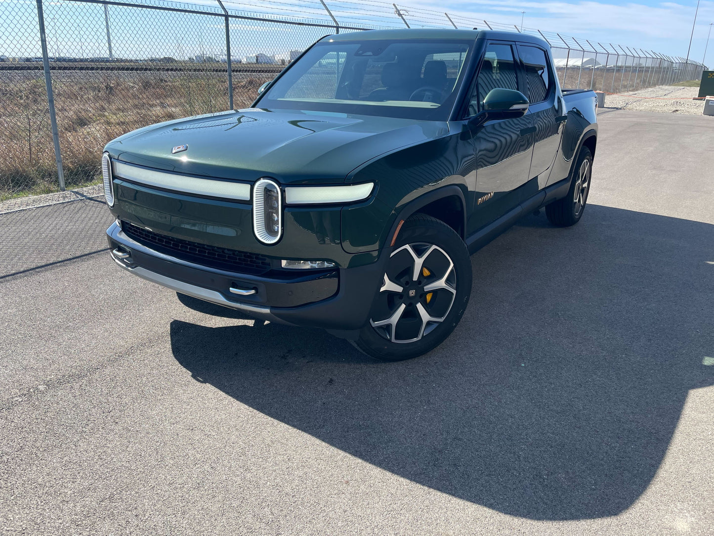 2022 Rivian R1T - 143 miles - $72,210