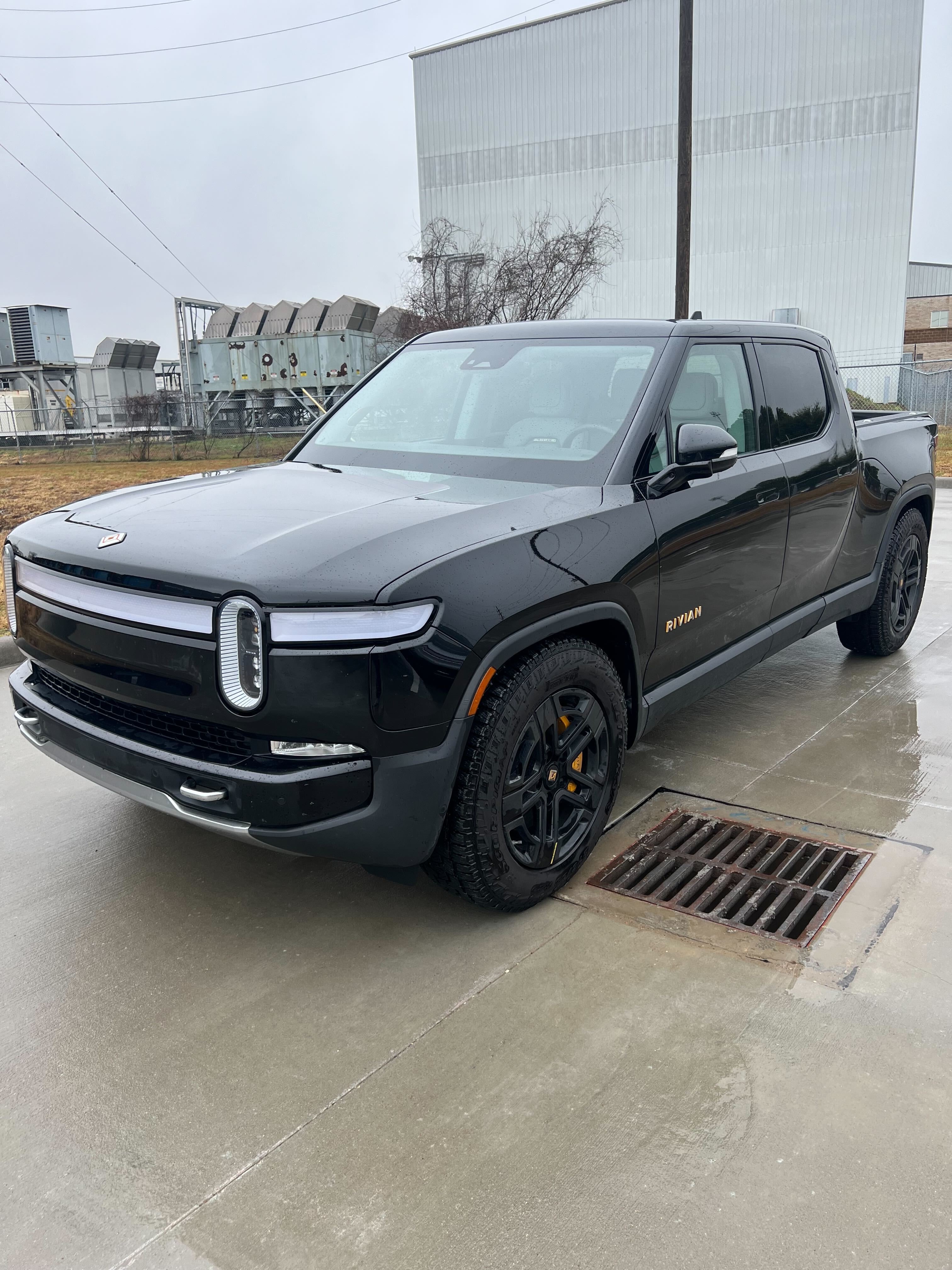 2022 Rivian R1T - 6,749 miles - $68,316 – Rivian Demo Vehicles