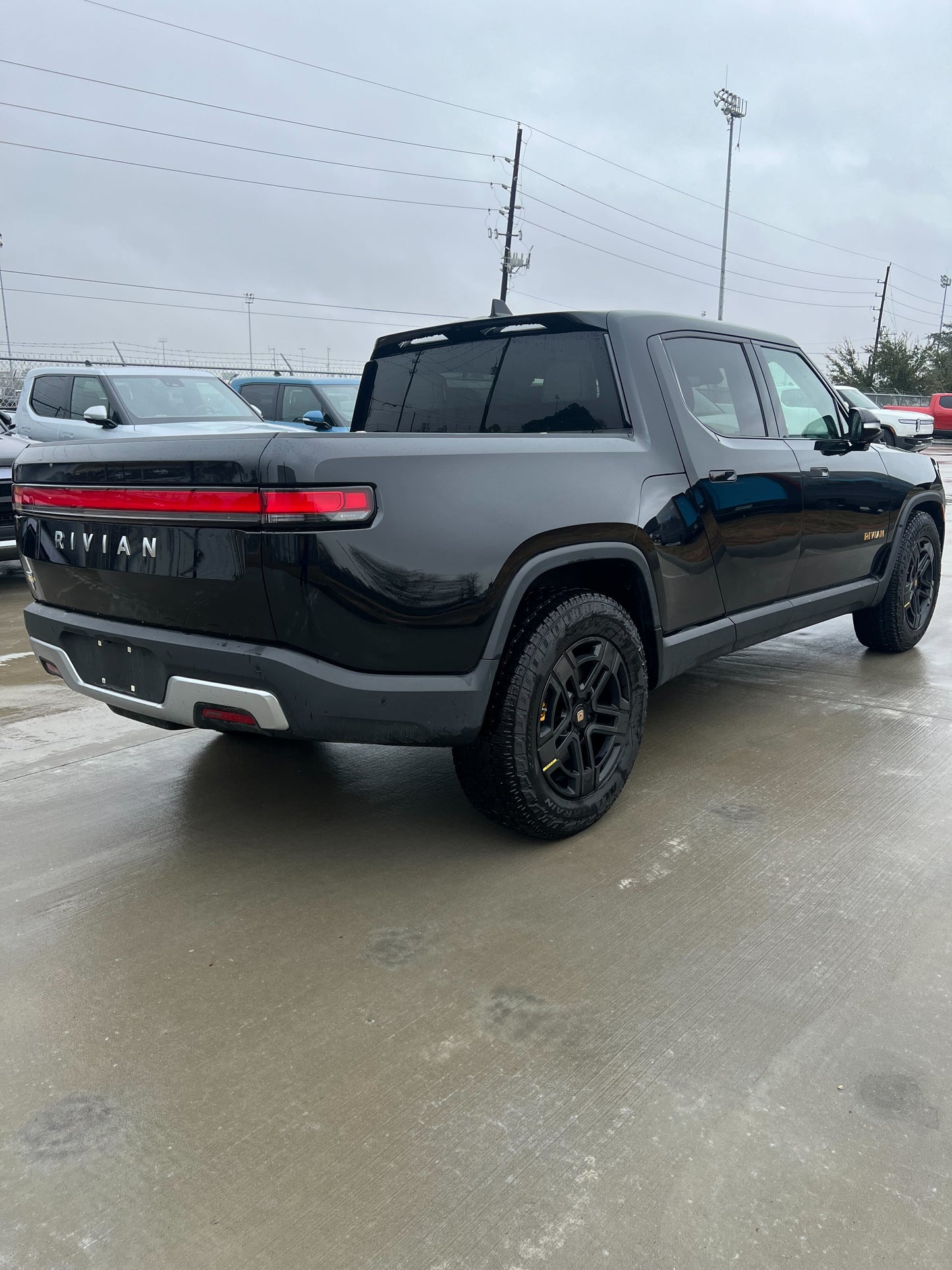 2022 Rivian R1T - 6,749 miles - $66,200