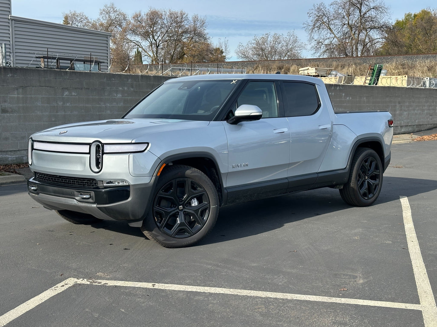 2023 Rivian R1T - 139 miles - $67,000