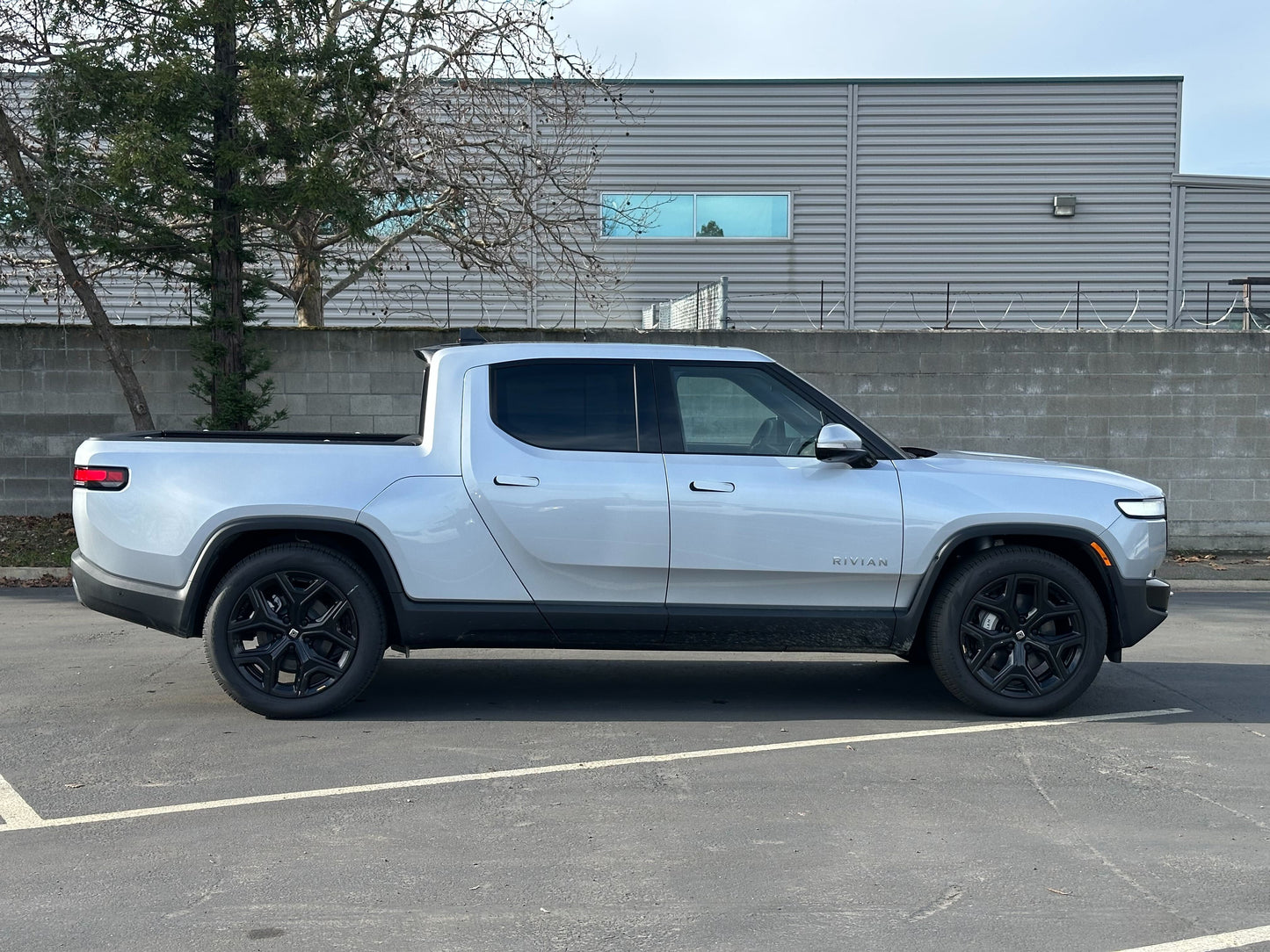 2023 Rivian R1T - 139 miles - $67,000