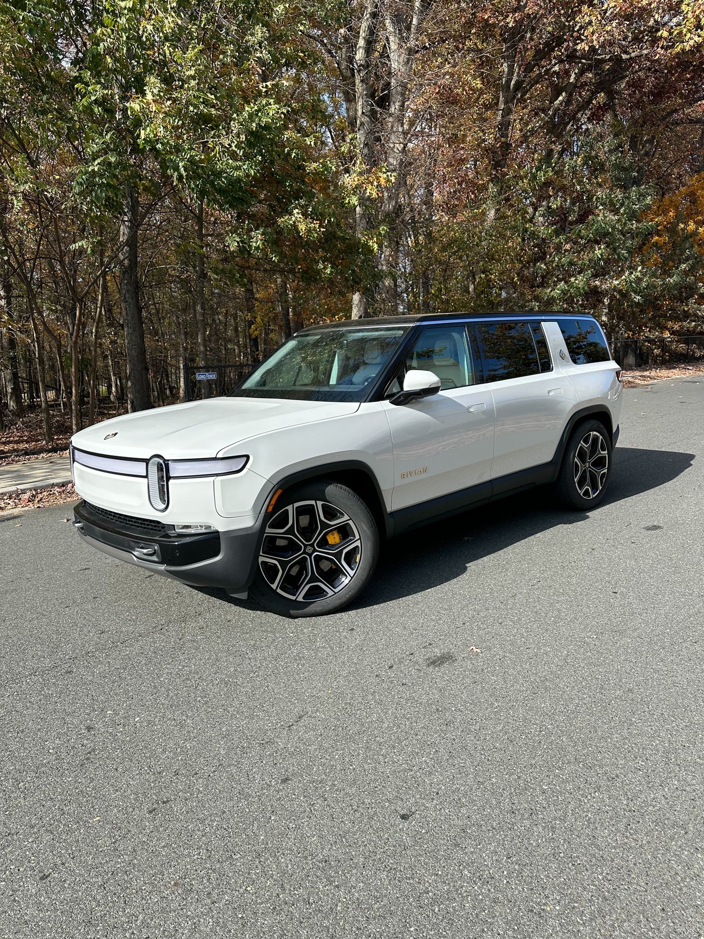 2024 Rivian R1S - 3,699 miles - $83,100