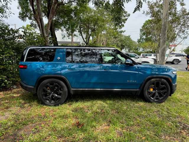 2022 Rivian R1S - 7,803 miles - $77,200