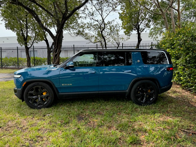 2022 Rivian R1S - 7,803 miles - $77,200