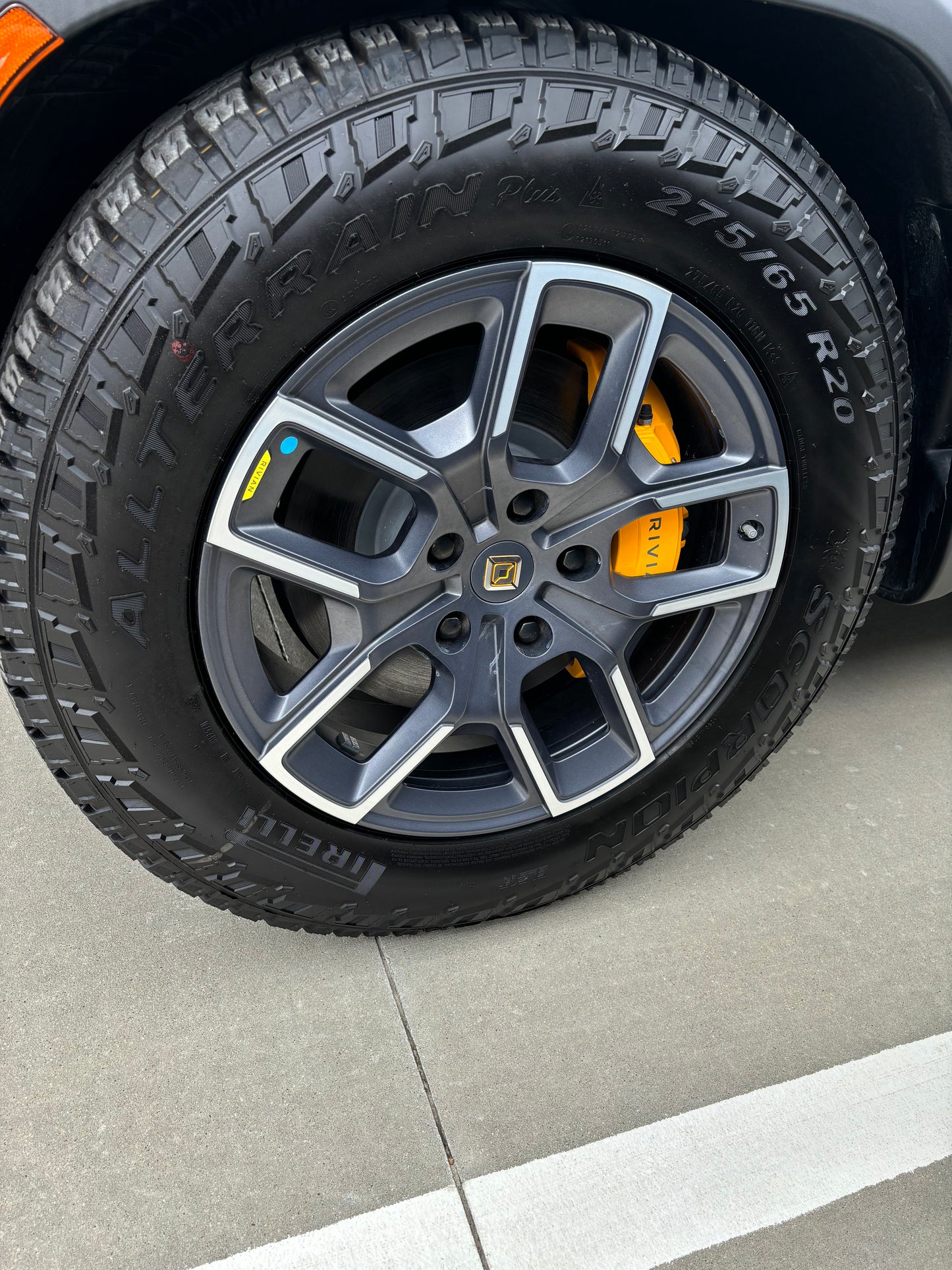 2022 Rivian R1T - 209 miles - $67,700