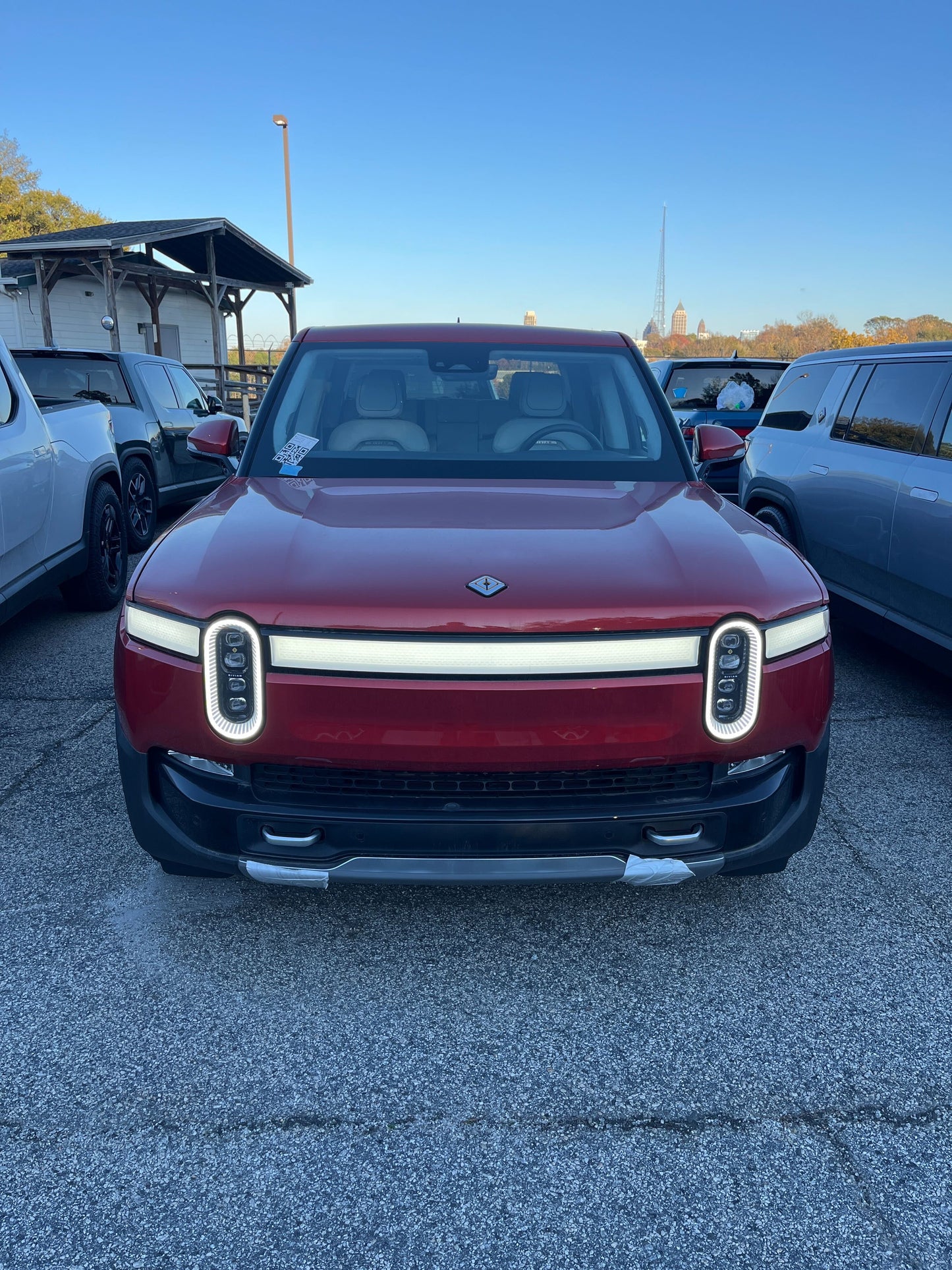 2023 Rivian R1T - 136 miles - $75,200