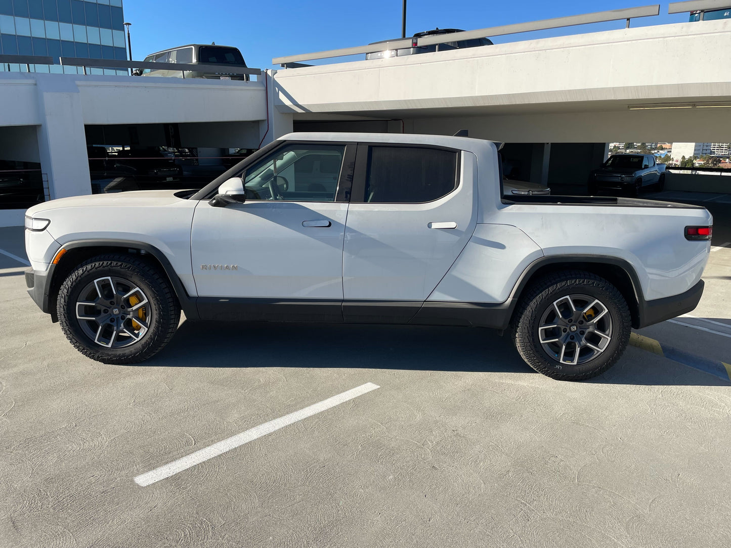 2023 Rivian R1T - 161 miles - $74,200