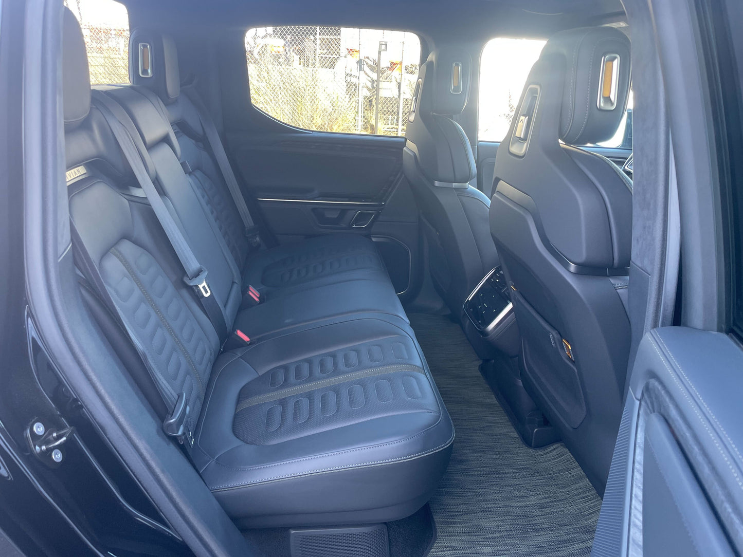 2022 Rivian R1T - 100 miles - $73,750