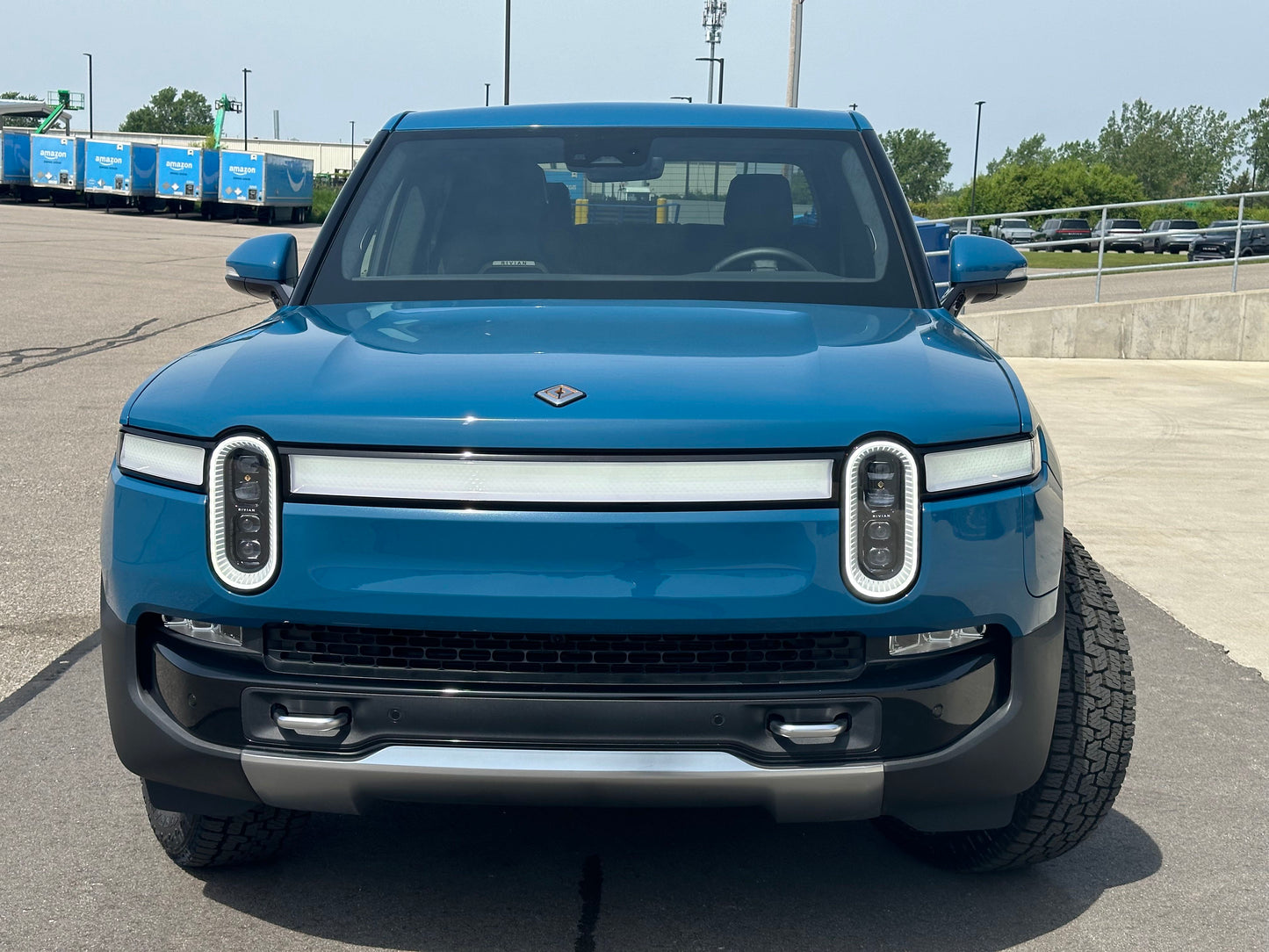 2023 Rivian R1T - 485 miles - $77,809