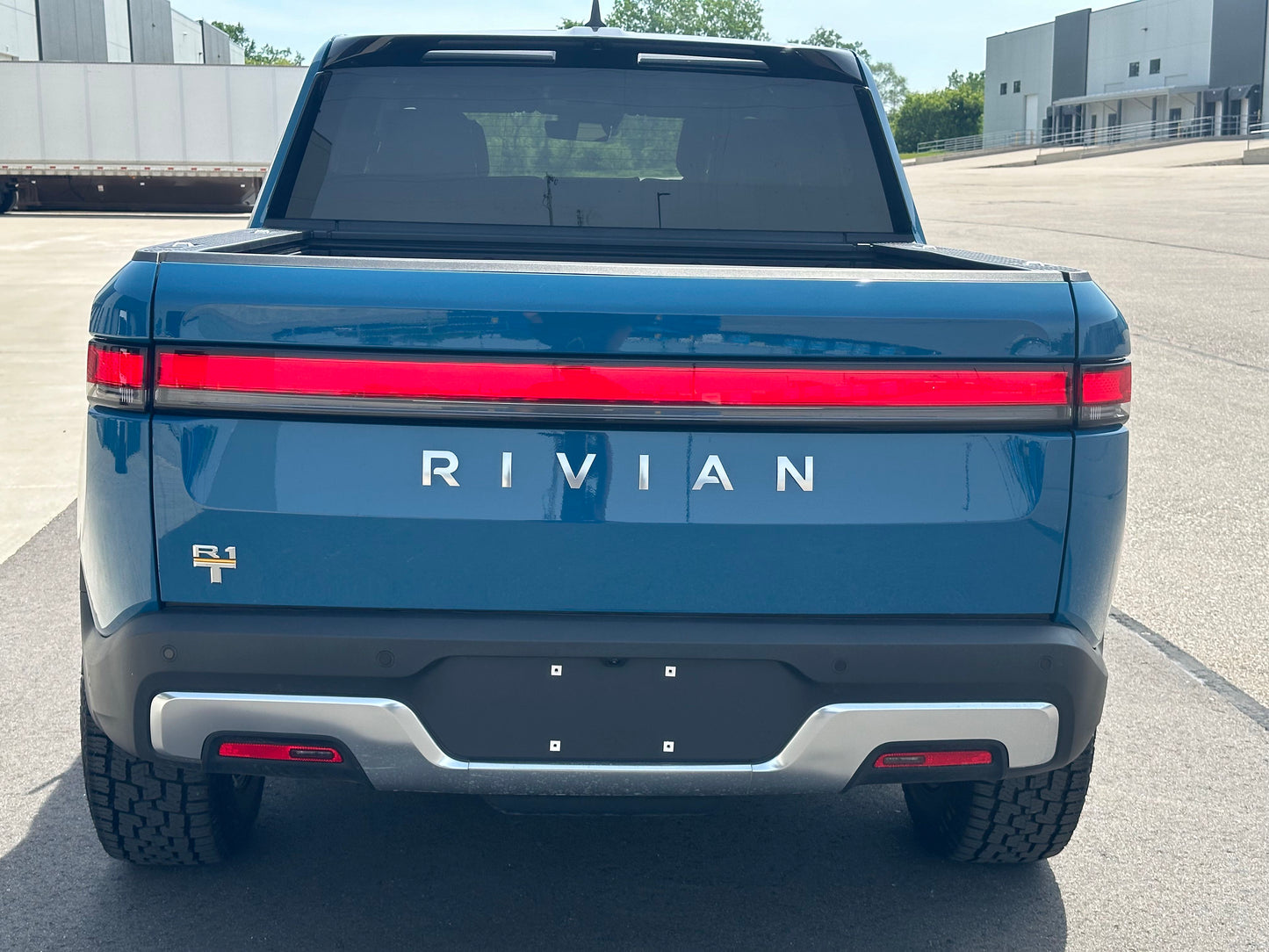 2023 Rivian R1T - 485 miles - $77,809