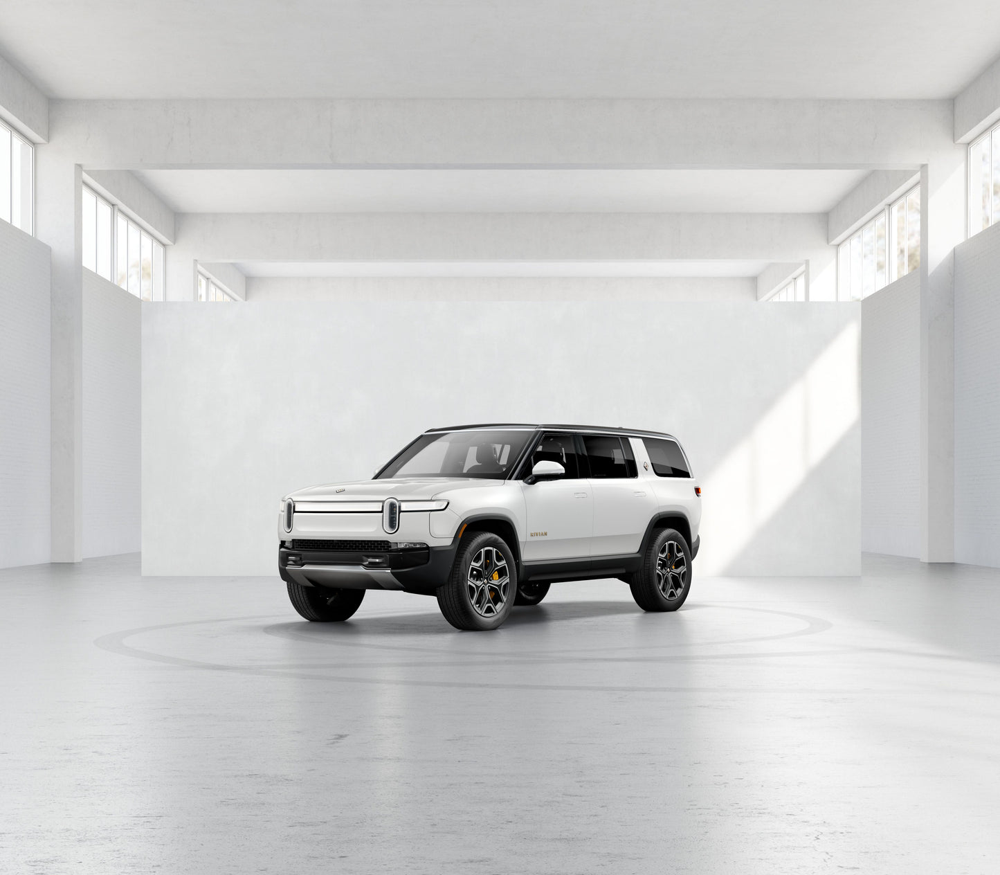 2024 Rivian R1S - 3,699 miles - $83,100