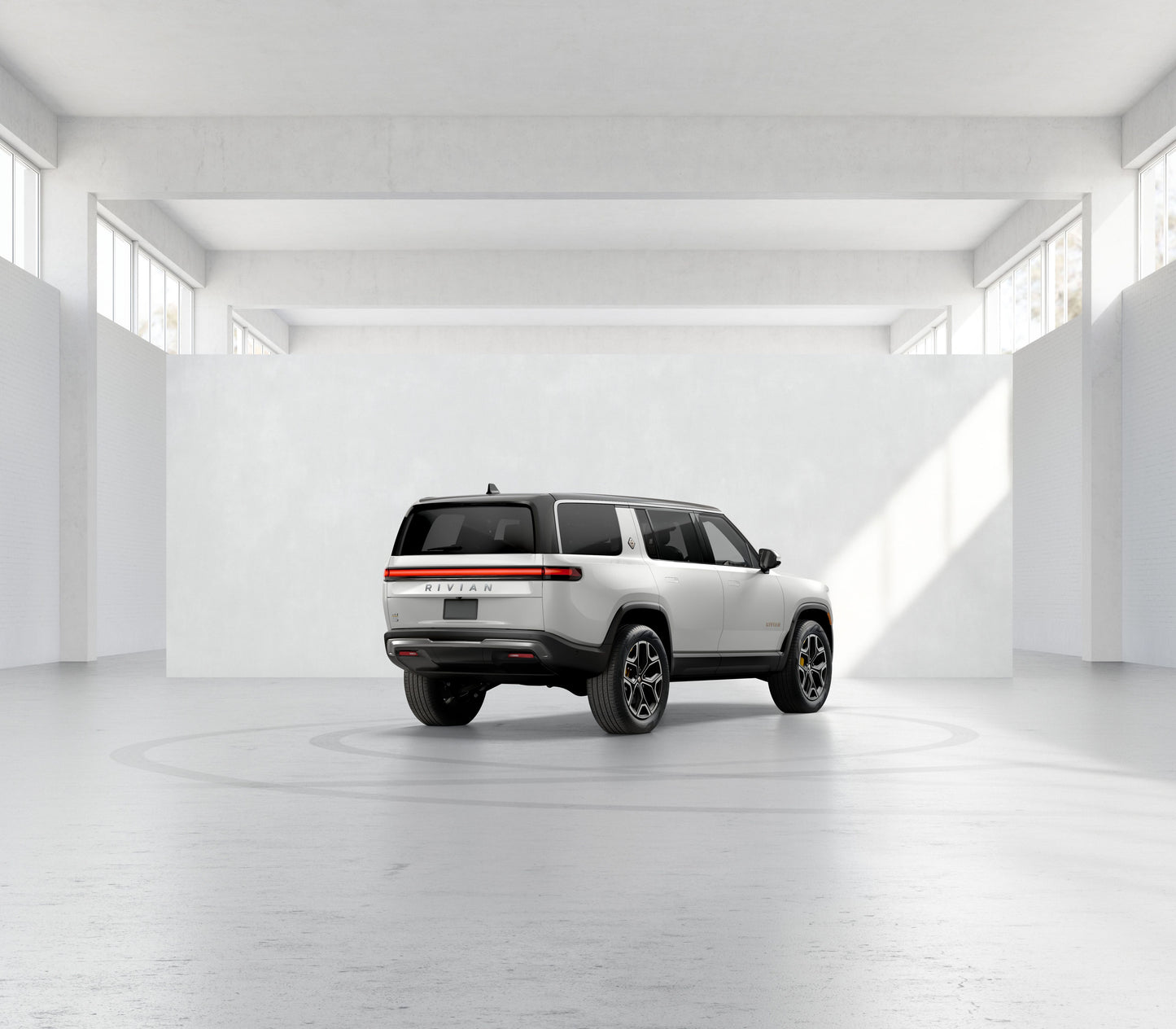 2024 Rivian R1S - 3,699 miles - $83,100