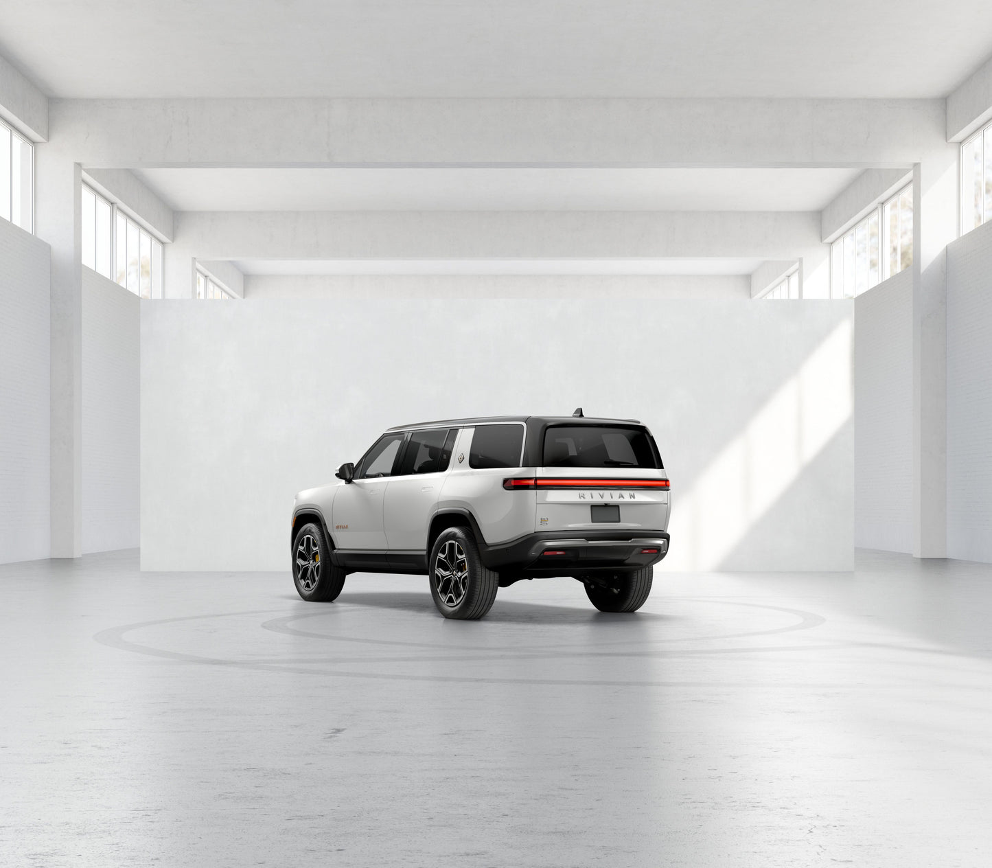 2024 Rivian R1S - 3,699 miles - $83,100